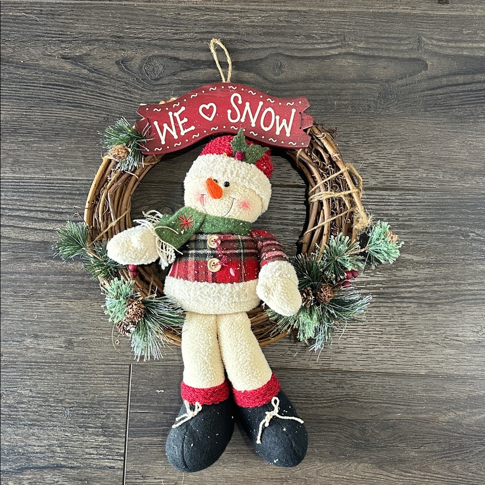 Festive Snowman Christmas/winter season Wreath - “We ❤️ Snow” 13”